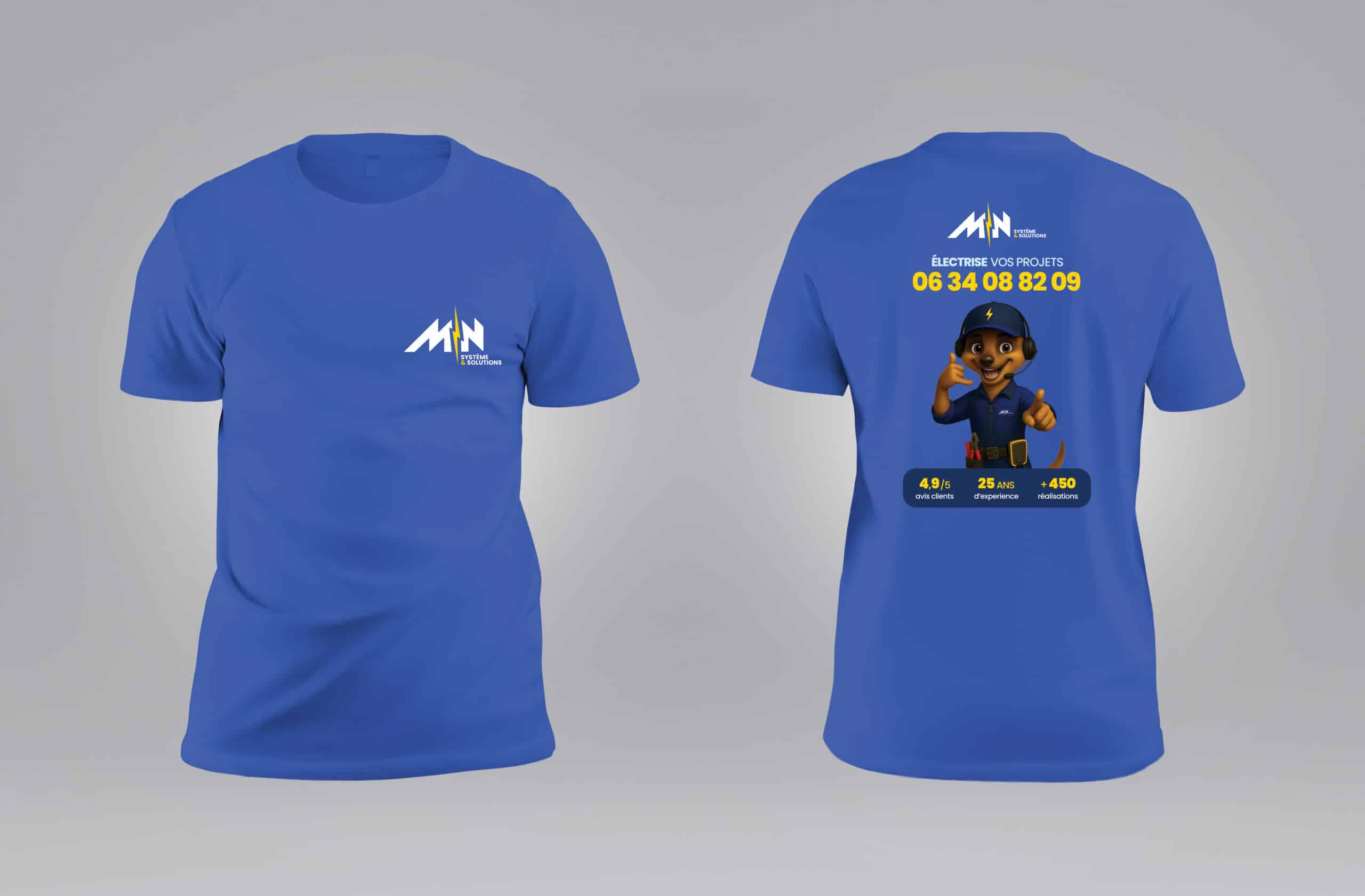 T-shirt de travail bleu MN Électricité. Mascotte, slogan "Électrise vos projets", 4.9/5, 25 ans d'expérience. Tél : 06 34 08 82 09.